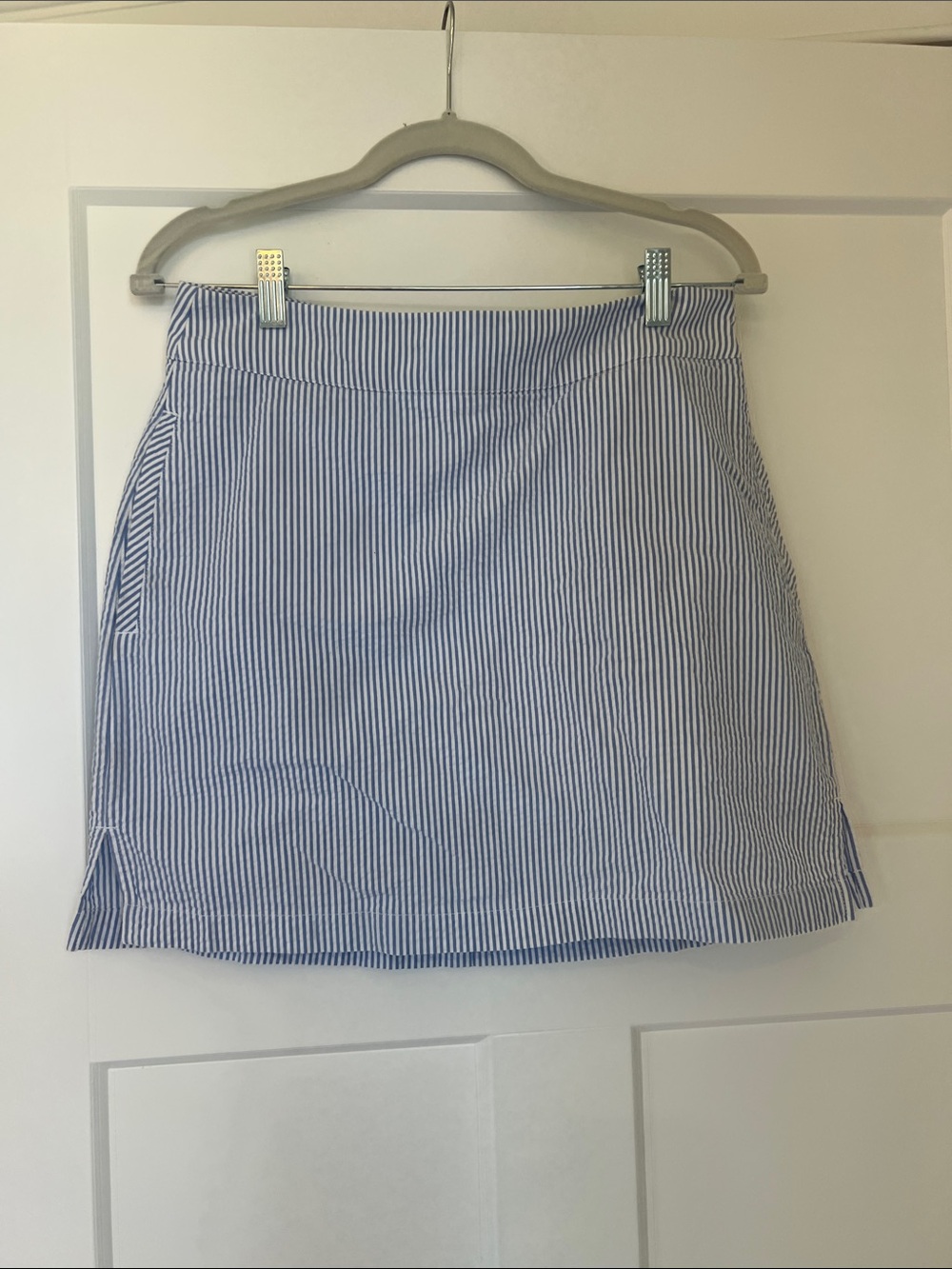 Vineyard Vines Blue and White Pinstripe Skort